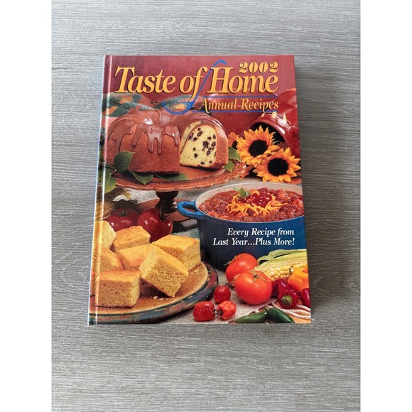 Taste of Home 2002 Annual Recipes Cookbook Hardcover Vintage Cooking - Picture 1 of 5